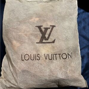 Louis Vuitton Shoulder Bag - Brown